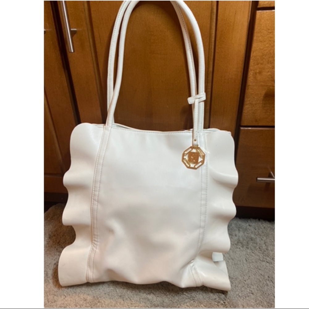 GIANNI BINI White Ruffle Tote Bag